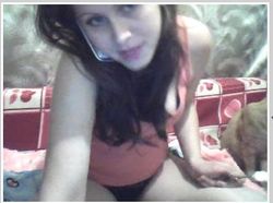 ����� ����